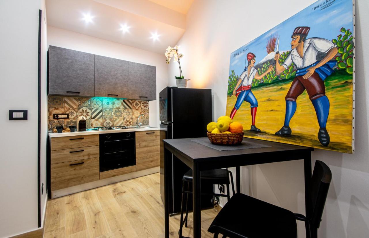タオルミーナCasa Leonidaアパートメント エクステリア 写真